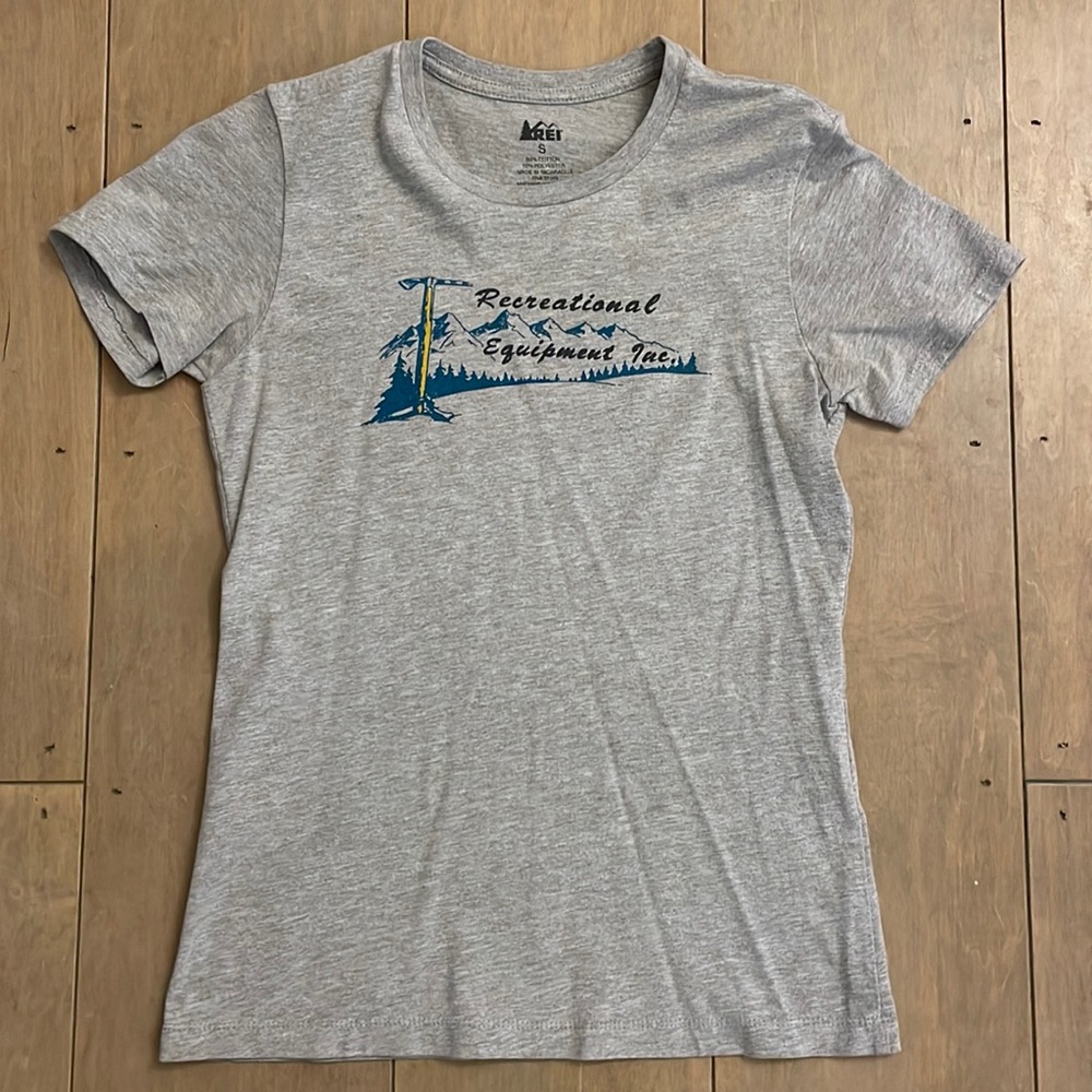 Women’s Short-Sleeve REI T-Shirt